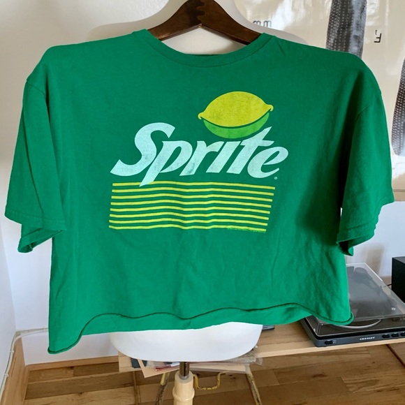 NWT SPRITE Oversized Cropped Boxy fun soda t-shirt - Picture 5 of 6